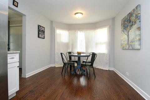 526 State St, Des Plaines, IL 60016 photo 9
