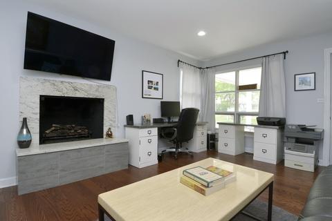 526 State St, Des Plaines, IL 60016 photo 11