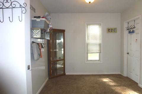142 E Broadway St, Argenta, IL 62501 photo 10