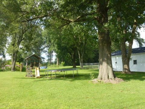 142 E Broadway St, Argenta, IL 62501 photo 35