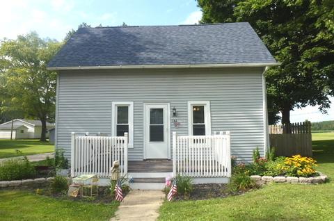 142 E Broadway St, Argenta, IL 62501 photo 2