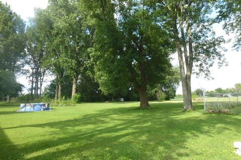 142 E Broadway St, Argenta, IL 62501 photo 37