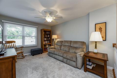 1154 Oakview Dr, Wheaton, IL 60187 photo 15
