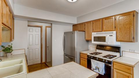 3505 Willowview Ct, Aurora, IL 60504 photo 11