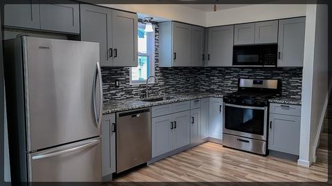 7261 Roberts Rd, Bridgeview, IL 60455 photo 4