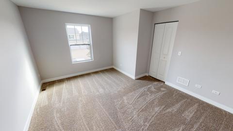 643 Slate Run, Elgin, IL 60124 photo 18