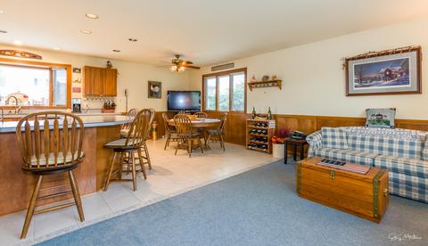 18416 Bock Rd, Lansing, IL 60438 photo 4
