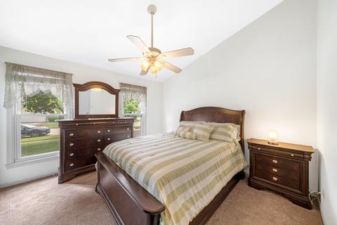 1635 Charles Ave, Algonquin, IL 60102 photo 6