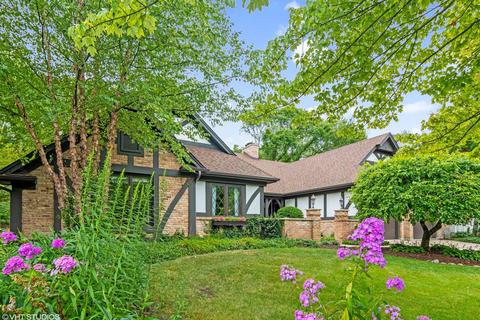 1210 Midwest Ln, Wheaton, IL 60189 photo 1