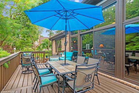 1210 Midwest Ln, Wheaton, IL 60189 photo 39