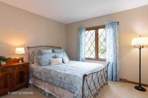 1210 Midwest Ln, Wheaton, IL 60189 photo 26