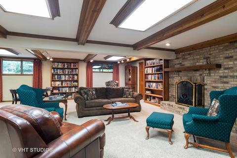 1210 Midwest Ln, Wheaton, IL 60189 photo 29