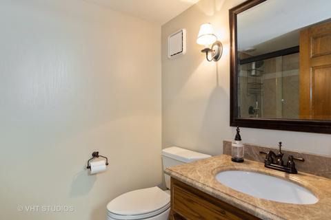 1210 Midwest Ln, Wheaton, IL 60189 photo 35