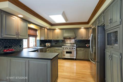 1210 Midwest Ln, Wheaton, IL 60189 photo 14