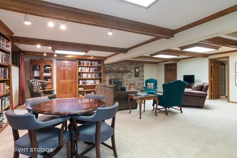 1210 Midwest Ln, Wheaton, IL 60189 photo 30