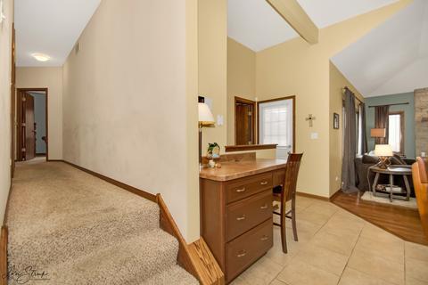 1316 Eagle Bluff Dr, Bourbonnais, IL 60914 photo 14