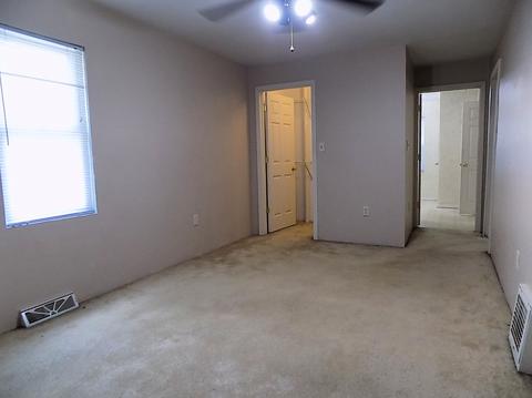 413 E 12th St, Streator, IL 61364 photo 10