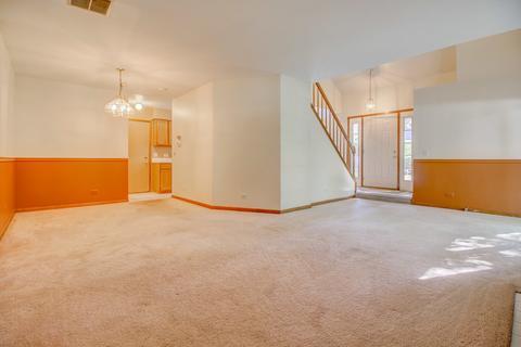 1103 Stillwater Rd, Elgin, IL 60120 photo 6
