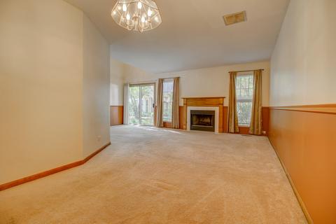 1103 Stillwater Rd, Elgin, IL 60120 photo 8