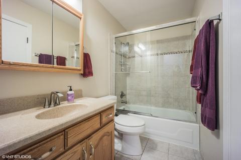 150 Mayer Ave, Wheeling, IL 60090 photo 7