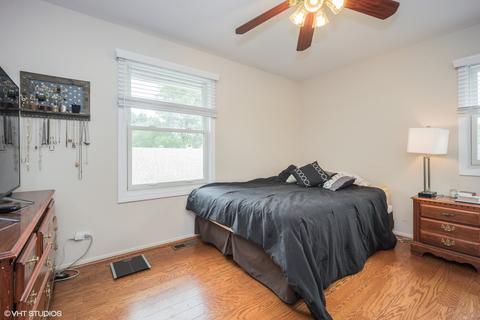 150 Mayer Ave, Wheeling, IL 60090 photo 8