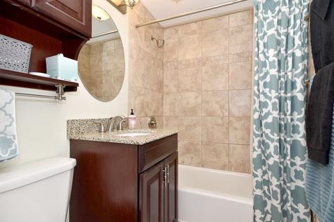 783 S Cedar Ave, Elmhurst, IL 60126 photo 19