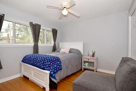 783 S Cedar Ave, Elmhurst, IL 60126 photo 18