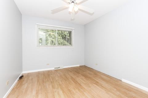 823 Wing St, Elgin, IL 60123 photo 14