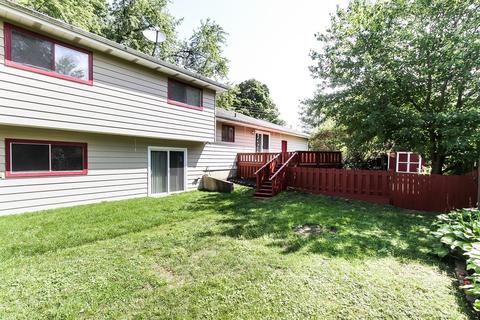 823 Wing St, Elgin, IL 60123 photo 28