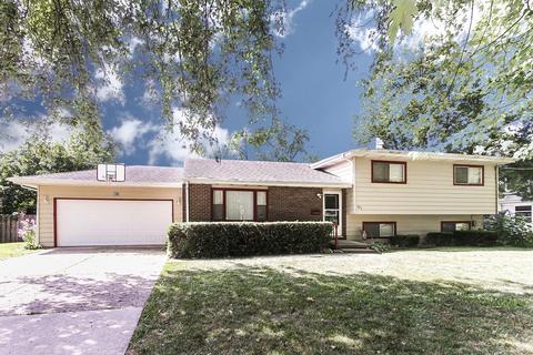 823 Wing St, Elgin, IL 60123 photo 1