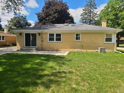 417 S Rush St, Itasca, IL 60143 photo 6
