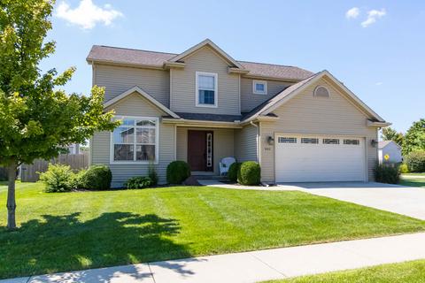 901 Approach Rd, Normal, IL 61761 photo 2