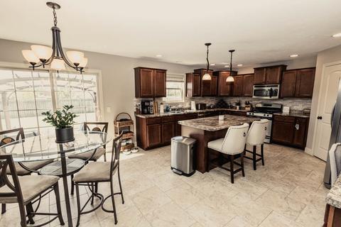 901 Approach Rd, Normal, IL 61761 photo 18
