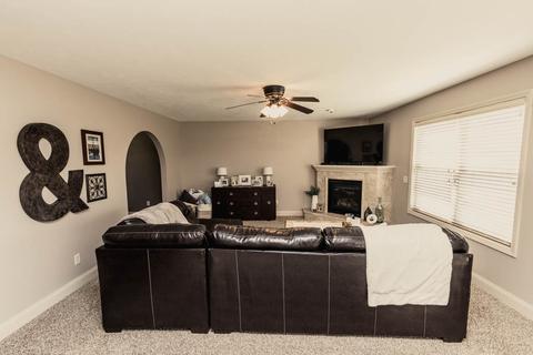 901 Approach Rd, Normal, IL 61761 photo 13