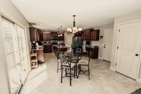 901 Approach Rd, Normal, IL 61761 photo 17