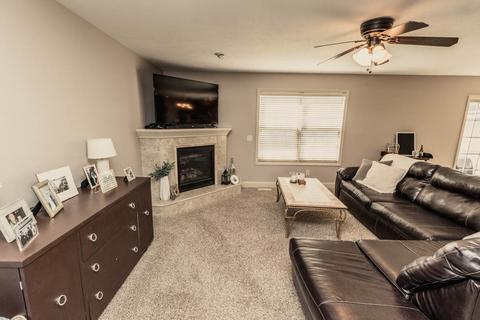 901 Approach Rd, Normal, IL 61761 photo 15