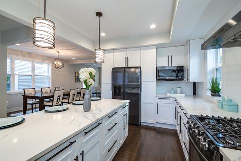 4868 W Warner Ave, Chicago, IL 60641 photo 9