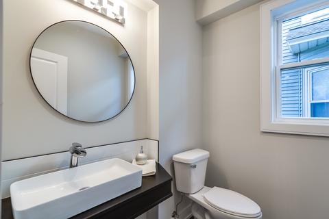 4868 W Warner Ave, Chicago, IL 60641 photo 7