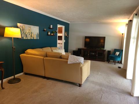 704 Elm St, Wheaton, IL 60189 photo 4
