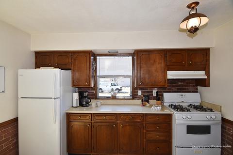 704 Elm St, Wheaton, IL 60189 photo 12