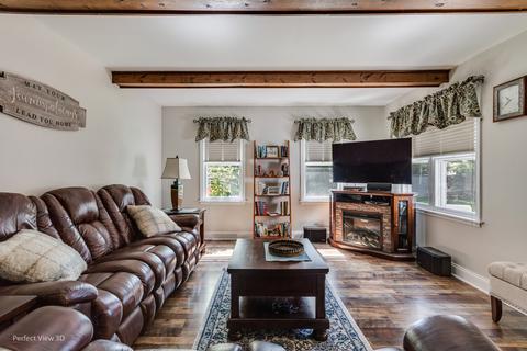 811 Brookside Dr, Bartlett, IL 60103 photo 9