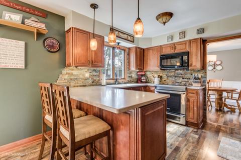 811 Brookside Dr, Bartlett, IL 60103 photo 5