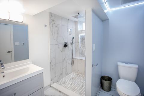 1992 Ash St, Des Plaines, IL 60018 photo 22