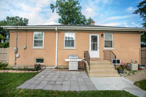 1992 Ash St, Des Plaines, IL 60018 photo 34