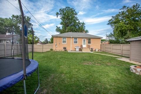 1992 Ash St, Des Plaines, IL 60018 photo 31