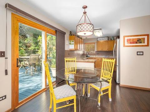 1490 Knotty Pine Dr, Elgin, IL 60123 photo 8
