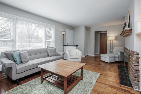 225 W Park Ave, Wheaton, IL 60189 photo 2