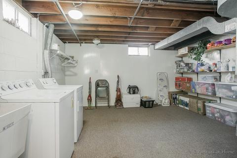 225 W Park Ave, Wheaton, IL 60189 photo 19