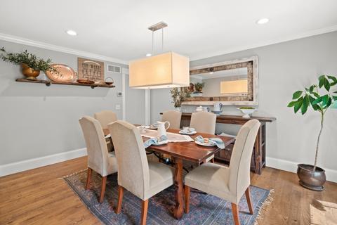2181 Embden Ln, Wheaton, IL 60189 photo 9