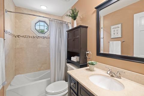 2181 Embden Ln, Wheaton, IL 60189 photo 29